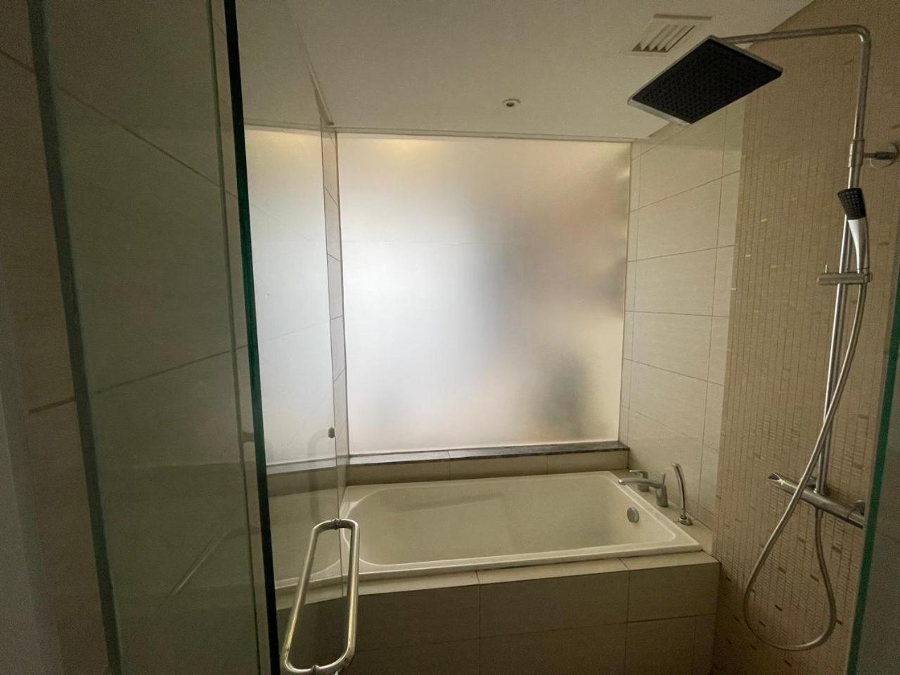 Kuala Lumpur Anggun Suite Klcc Exterior foto